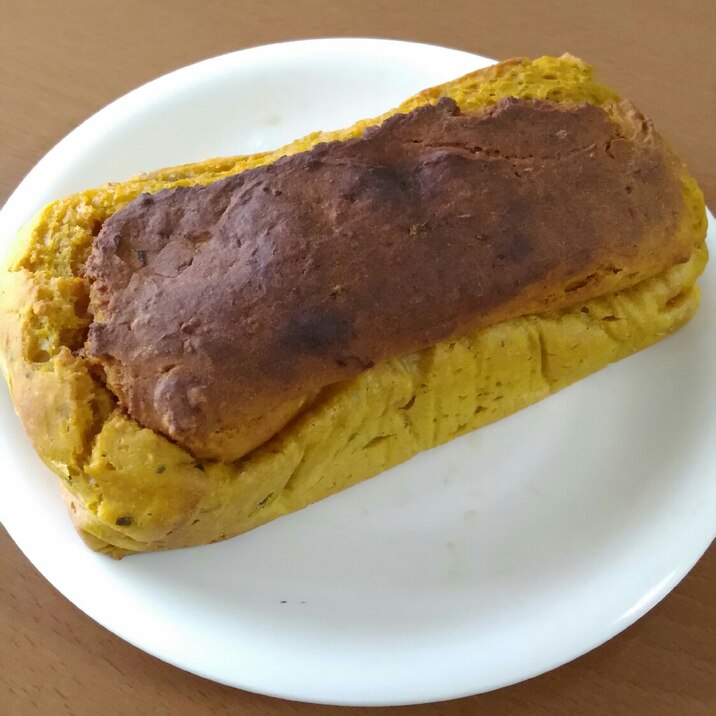 ハロウィンに カボチャと豆腐のパウンドケーキ